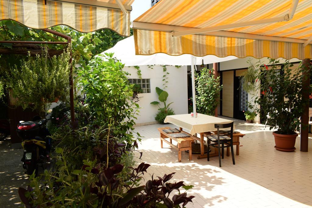 Rooms Vila Mautner โวดีเซ ภายนอก รูปภาพ